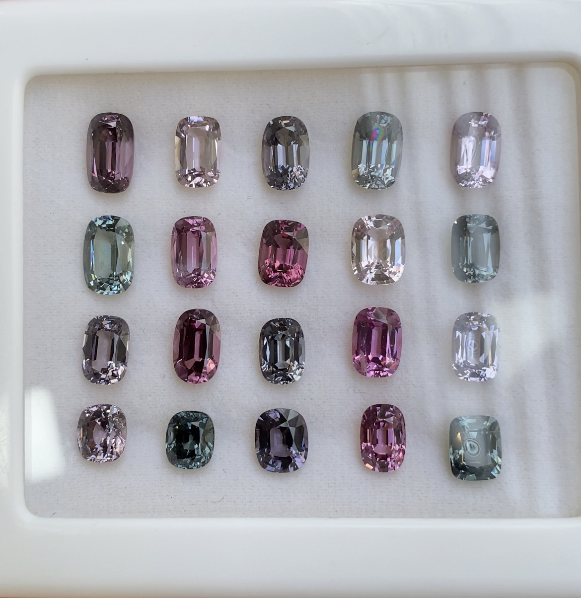 Calibrated of spinel 37.33 CT. 